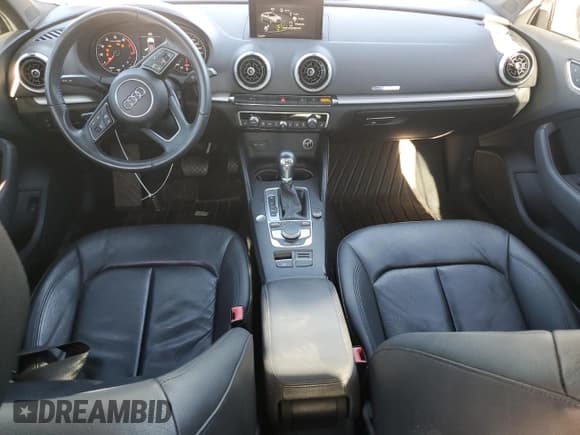 ✅ 2018 Audi A3 Premium • VIN: WAUAUGFF6J1040816 • Лот: 85862245. Опубликован ранее на Copart с пробегом 125 468 миль. Бесплатный доступ к архиву аукционных продаж из США и подробный отчёт об истории автомобиля на DreamBid. Изображение 8.