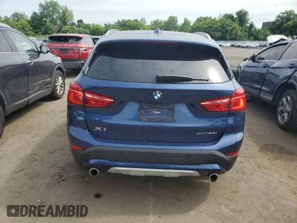 ✅ 2021 BMW X1 xDrive28i • VIN: WBXJG9C0XM5U47141 • Lot: 60645865. Wystawiony na Copart z przebiegiem 56 106 mil. Bezpłatny archiwum sprzedaży aukcyjnych z USA i szczegółowy raport historii pojazdu na DreamBid. Zdjęcie 6.