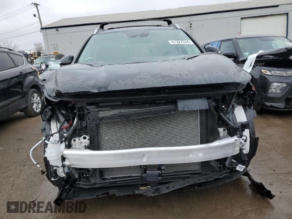 ✅ 2023 Hyundai Santa Fe SEL • VIN: 5NMS3DAJ8PH635959 • Lot: 41327574. Wystawiony na Copart z przebiegiem 1 438 mil. Bezpłatny archiwum sprzedaży aukcyjnych z USA i szczegółowy raport historii pojazdu na DreamBid. Zdjęcie 5.