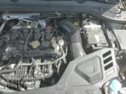 ✅ 2022 Volkswagen Golf GTI SE • VIN: WVWL87CD8NW142954 • Lot: 47243685. Wystawiony na Copart z przebiegiem 25 103 mil. Bezpłatny archiwum sprzedaży aukcyjnych z USA i szczegółowy raport historii pojazdu na DreamBid. Zdjęcie 14.