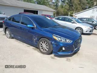 2018 Hyundai Sonata SE с VIN 5NPE24AF7JH665136, выставлен на аукционе IAAI как лот 43361348 с пробегом 58 797 миль миль и . История ставок и продаж доступна на DreamBid. Изображение 1.