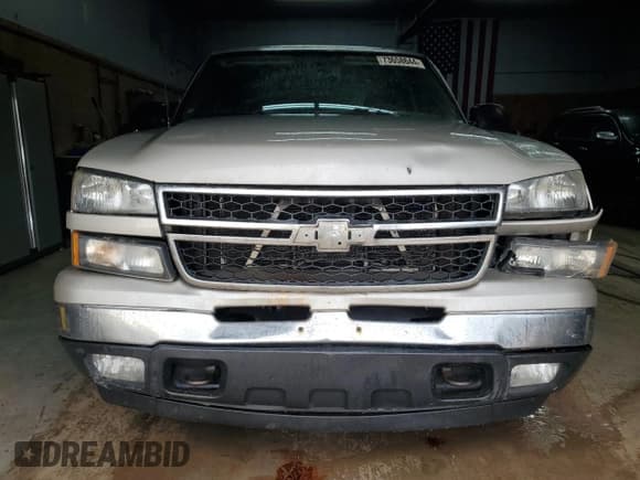 ✅ 2007 Chevrolet Silverado 1500 Work Truck • VIN: 1GCEK19Z37E142525 • Lot: 73658644. Listed on Copart with 198,399 mi. Free auction sales archive from the USA and detailed vehicle history report at DreamBid. Image 5.