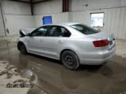 ✅ 2011 Volkswagen Jetta SE • VIN: 3VWDZ7AJ4BM340627 • Lot: 92014085. Wystawiony na Copart z przebiegiem 142 172 mil. Bezpłatny archiwum sprzedaży aukcyjnych z USA i szczegółowy raport historii pojazdu na DreamBid. Zdjęcie 2.