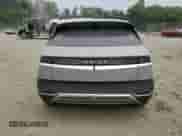 2022 Hyundai Ioniq 5 SEL z VIN KM8KNDAF9NU104759, wystawiony jako Copart lot #55657853 z przebiegiem 6 314 mil mil oraz . Historia ofert i sprzedaży dostępna na DreamBid. Obrazek 6.