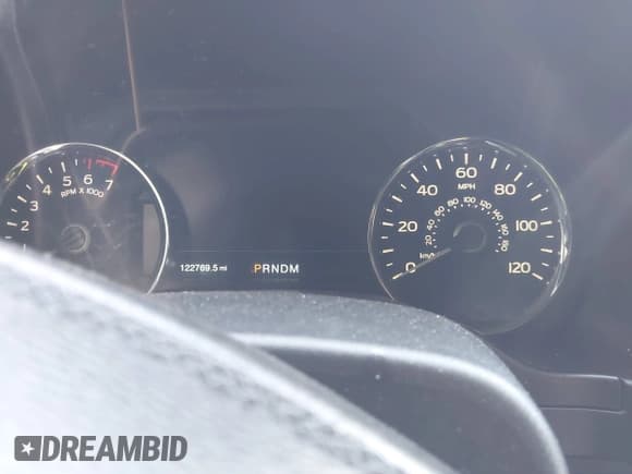 ✅ 2018 Ford F-150 XL • VIN: 1FTEW1EG9JFD28161 • Lot: 42254754. Listed on IAAI with 122,769 mi. Free auction sales archive from the USA and detailed vehicle history report at DreamBid. Image 14.