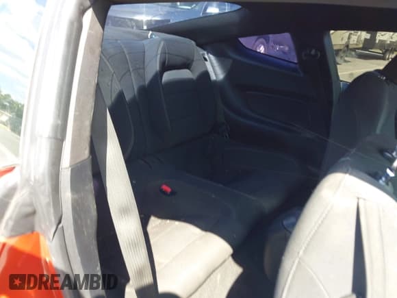 ✅ 2017 Ford Mustang V6 • VIN: 1FA6P8AM3H5255493 • Lot: 43085037. Listed on IAAI with 112,633 mi. Free auction sales archive from the USA and detailed vehicle history report at DreamBid. Image 8.