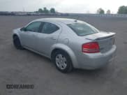 ✅ 2009 Dodge Avenger SE • VIN: 1B3LC46B39N503401 • Lot: 42021016. Wystawiony na IAAI z przebiegiem 194 722 mil. Bezpłatny archiwum sprzedaży aukcyjnych z USA i szczegółowy raport historii pojazdu na DreamBid. Zdjęcie 3.