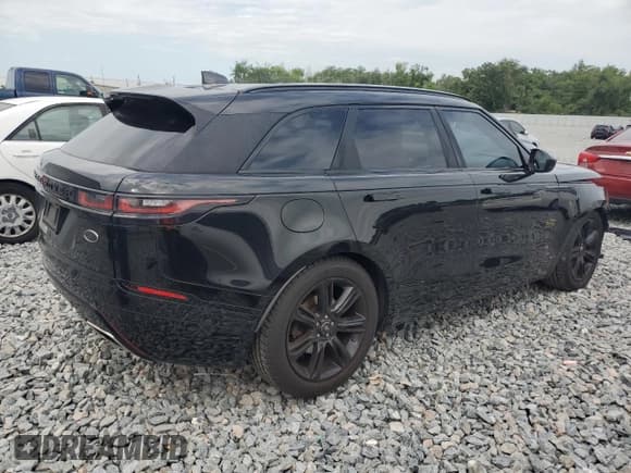 ✅ 2018 Land Rover Range Rover Velar R-Dynamic HSE • VIN: SALYM2RVXJA725241 • Lot: 59340495. Wystawiony na Copart z przebiegiem 63 255 mil. Bezpłatny archiwum sprzedaży aukcyjnych z USA i szczegółowy raport historii pojazdu na DreamBid. Zdjęcie 3.