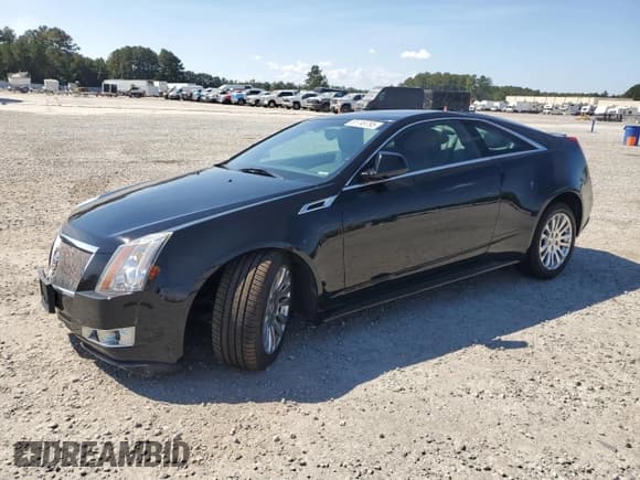 ✅ 2012 Cadillac CTS Premium • VIN: 1G6DS1E31C0143924 • Lot: 81749795. Listed on Copart with 186,506 mi. Free auction sales archive from the USA and detailed vehicle history report at DreamBid. Image 1.