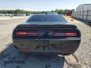 ✅ 2018 Dodge Challenger T/A • VIN: 2C3CDZBT1JH154960 • Lot: 61590364. Wystawiony na Copart z przebiegiem 48 425 mil. Bezpłatny archiwum sprzedaży aukcyjnych z USA i szczegółowy raport historii pojazdu na DreamBid. Zdjęcie 6.
