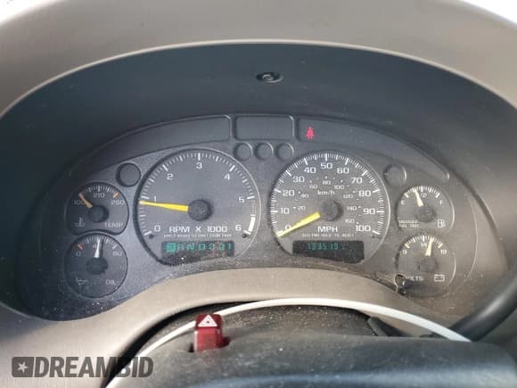 ✅ 1999 Chevrolet S-10 • VIN: 1GCDT19X9X8208632 • Lot: 90098575. Listed on Copart with 133,519 mi. Free auction sales archive from the USA and detailed vehicle history report at DreamBid. Image 9.