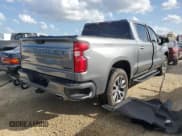 ✅ 2021 Chevrolet Silverado 1500 RST • VIN: 3GCUYEET1MG231839 • Lot: 77041394. Wystawiony na Copart z przebiegiem 71 142 mil. Bezpłatny archiwum sprzedaży aukcyjnych z USA i szczegółowy raport historii pojazdu na DreamBid. Zdjęcie 3.