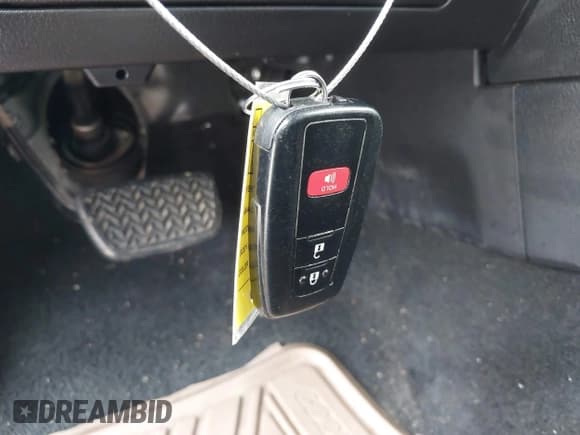 ✅ 2022 Toyota 4Runner SR5 • VIN: JTEEU5JRXN5260206 • Лот: 42201184. Опубликован ранее на IAAI с пробегом 69 235 миль. Бесплатный доступ к архиву аукционных продаж из США и подробный отчёт об истории автомобиля на DreamBid. Изображение 11.