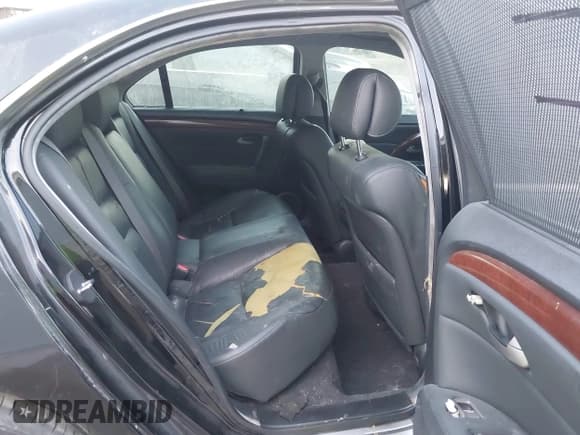 ✅ 2006 Acura RL • VIN: JH4KB16506C004096 • Lot: 42923965. Wystawiony na IAAI z przebiegiem 137 623 mil. Bezpłatny archiwum sprzedaży aukcyjnych z USA i szczegółowy raport historii pojazdu na DreamBid. Zdjęcie 8.