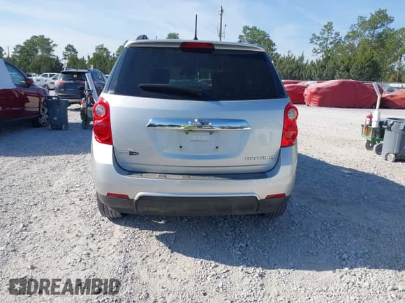 ✅ 2014 Chevrolet Equinox LT • VIN: 2GNALBEK6E6177479 • Lot: 43723007. Wystawiony na IAAI z przebiegiem 142 616 mil. Bezpłatny archiwum sprzedaży aukcyjnych z USA i szczegółowy raport historii pojazdu na DreamBid. Zdjęcie 17.