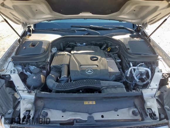 ✅ 2016 Mercedes-Benz GLC 300 • VIN: WDC0G4JB8GF019836 • Lot: 71556825. Listed on Copart with 92,786 mi. Free auction sales archive from the USA and detailed vehicle history report at DreamBid. Image 12.