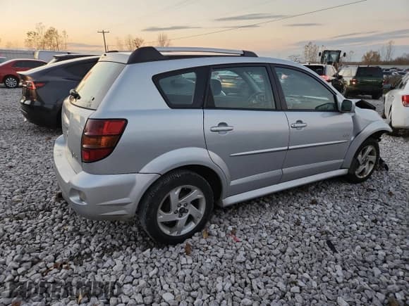 ✅ 2007 Pontiac Vibe • VIN: 5Y2SL65847Z429407 • Lot: 84786265. Wystawiony na Copart z przebiegiem Nie podano. Bezpłatny archiwum sprzedaży aukcyjnych z USA i szczegółowy raport historii pojazdu na DreamBid. Zdjęcie 3.