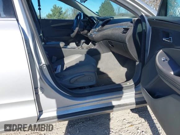 ✅ 2016 Chevrolet Impala LS • VIN: 2G11Z5SA6G9203786 • Lot: 43669521. Listed on IAAI with 194,332 mi. Free auction sales archive from the USA and detailed vehicle history report at DreamBid. Image 5.