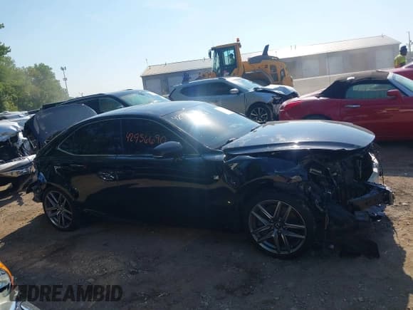 ✅ 2017 Lexus IS 300 • VIN: JTHCM1D26H5020382 • Lot: 42936690. Listed on IAAI with 101,395 mi. Free auction sales archive from the USA and detailed vehicle history report at DreamBid. Image 14.