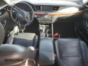 ✅ 2017 Kia Cadenza Premium • VIN: KNALC4J10H5093889 • Lot: 75289604. Wystawiony na Copart z przebiegiem 70 423 mil. Bezpłatny archiwum sprzedaży aukcyjnych z USA i szczegółowy raport historii pojazdu na DreamBid. Zdjęcie 8.