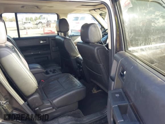 ✅ 2014 Ford Flex SEL • VIN: 2FMGK5C89EBD00189 • Lot: 43403650. Listed on IAAI with 182,372 mi. Free auction sales archive from the USA and detailed vehicle history report at DreamBid. Image 8.