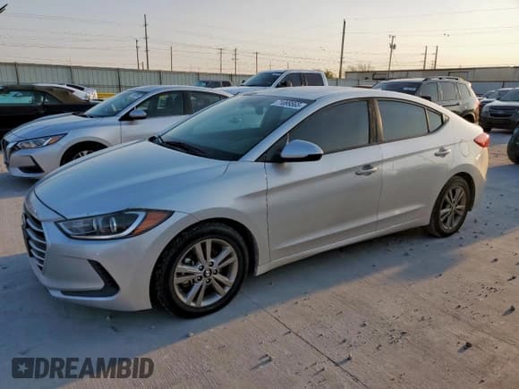 ✅ 2018 Hyundai Elantra SEL • VIN: 5NPD84LF0JH269847 • Lot: 71899565. Listed on Copart with 81,808 mi. Free auction sales archive from the USA and detailed vehicle history report at DreamBid. Image 1.