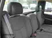 2004 Chevrolet Silverado 1500 Work Truck z VIN 1GCEC14X64Z314604, wystawiony jako IAAI lot #42855194 z przebiegiem 159 959 mil mil oraz . Historia ofert i sprzedaży dostępna na DreamBid. Obrazek 8.