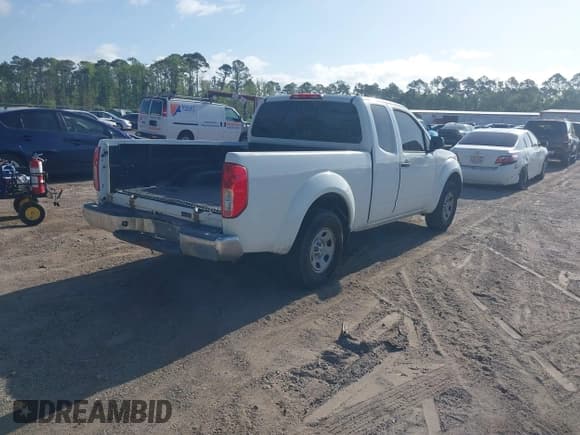 ✅ 2016 Nissan Frontier S • VIN: 1N6BD0CT7GN773223 • Lot: 42147925. Listed on IAAI with 158,672 mi. Free auction sales archive from the USA and detailed vehicle history report at DreamBid. Image 4.