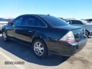 ✅ 2008 Ford Taurus Limited • VIN: 1FAHP28W68G113334 • Lot: 43485588. Wystawiony na IAAI z przebiegiem Nie podano. Bezpłatny archiwum sprzedaży aukcyjnych z USA i szczegółowy raport historii pojazdu na DreamBid. Zdjęcie 3.