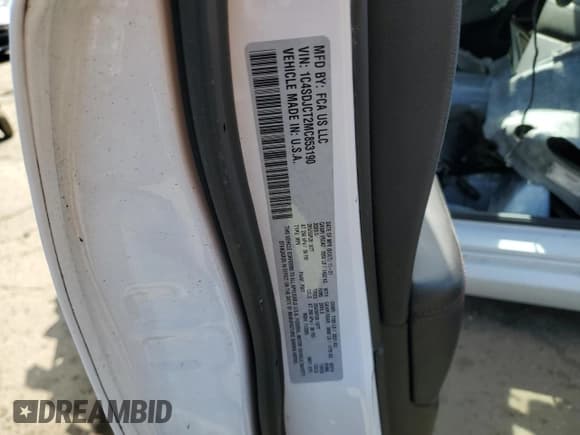 ✅ 2021 Dodge Durango R/T • VIN: 1C4SDJCT2MC853190 • Lot: 53535695. Wystawiony na Copart z przebiegiem Nie podano. Bezpłatny archiwum sprzedaży aukcyjnych z USA i szczegółowy raport historii pojazdu na DreamBid. Zdjęcie 13.