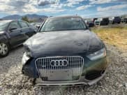 ✅ 2013 Audi allroad A4 Premium • VIN: WA19FAFL8DA217349 • Lot: 81882485. Wystawiony na Copart z przebiegiem 210 469 mil. Bezpłatny archiwum sprzedaży aukcyjnych z USA i szczegółowy raport historii pojazdu na DreamBid. Zdjęcie 5.