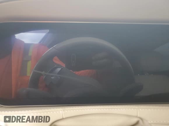 ✅ 2019 Mercedes-Benz S 450 • VIN: WDDUG6EB6KA460132 • Лот: 73942904. Опубликован ранее на Copart с пробегом Не указан. Бесплатный доступ к архиву аукционных продаж из США и подробный отчёт об истории автомобиля на DreamBid. Изображение 9.