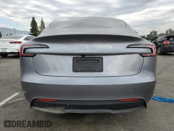 ✅ 2025 Tesla Model 3 Long Range • VIN: 5YJ3E1EA7SF893584 • Lot: 84391305. Listed on Copart with 13,168 mi. Free auction sales archive from the USA and detailed vehicle history report at DreamBid. Image 6.