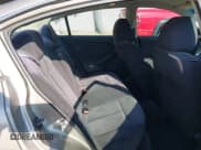 ✅ 2008 Nissan Altima S • VIN: 1N4AL21E28N442252 • Lot: 43068187. Wystawiony na IAAI z przebiegiem 63 094 mil. Bezpłatny archiwum sprzedaży aukcyjnych z USA i szczegółowy raport historii pojazdu na DreamBid. Zdjęcie 8.