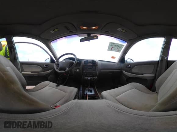 2004 Hyundai Sonata GLS z VIN KMHWF35H14A996574, wystawiony jako IAAI lot #42458020 z przebiegiem 167 012 mil mil oraz . Historia ofert i sprzedaży dostępna na DreamBid. Obrazek 18.