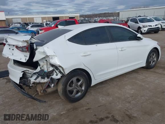 2018 Hyundai Elantra Eco с VIN 5NPD94LA6JH344990, выставлен на аукционе IAAI как лот 41232868 с пробегом 67 471 миль миль и . История ставок и продаж доступна на DreamBid. Изображение 4.