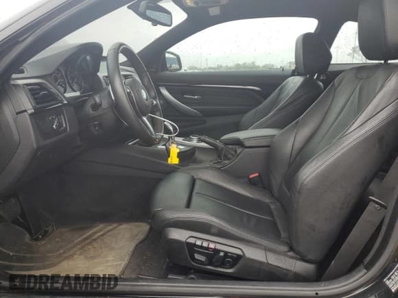 ✅ 2014 BMW 4 Series 435i • VIN: WBA3R1C51EK190562 • Lot: 61563835. Listed on Copart with 102,418 mi. Free auction sales archive from the USA and detailed vehicle history report at DreamBid. Image 7.