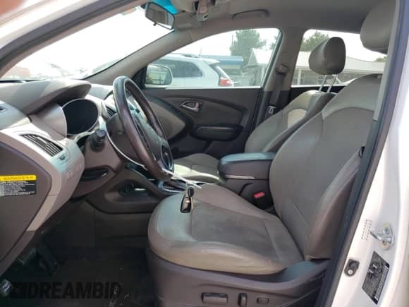 2015 Hyundai Tucson SE with VIN KM8JU3AG1FU067256, listed as a Copart auction lot 64893204 with 246,262 mi miles and Clean title. Bid and sale history available at DreamBid. Image 7.