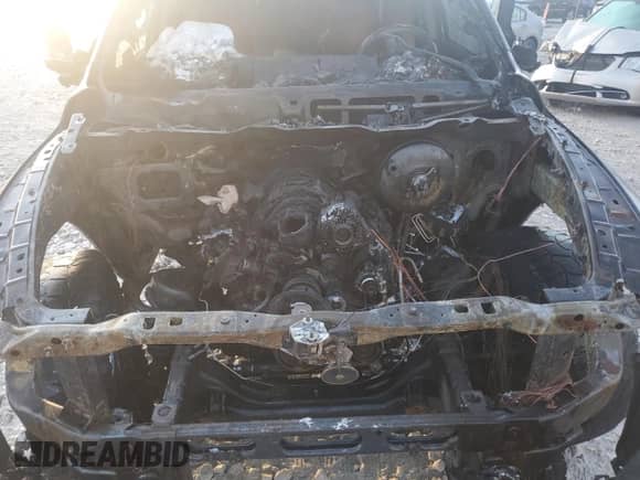 2010 Dodge 1500 Laramie z VIN 1D7RV1GT9AS129364, wystawiony jako Copart lot #72408904 z przebiegiem Nie podano mil oraz Szkoda całkowita • Salvage title. Historia ofert i sprzedaży dostępna na DreamBid. Obrazek 12.