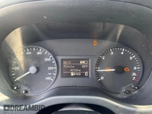 ✅ 2017 Mercedes-Benz Metris Cargo • VIN: WD3PG2EAXH3283888 • Лот: 71875895. Опубликован ранее на Copart с пробегом 82 230 миль. Бесплатный доступ к архиву аукционных продаж из США и подробный отчёт об истории автомобиля на DreamBid. Изображение 8.