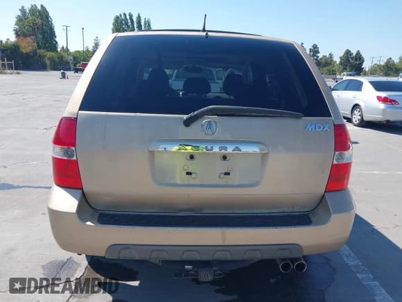 ✅ 2001 Acura MDX Touring • VIN: 2HNYD18831H502709 • Lot: 42421853. Wystawiony na IAAI z przebiegiem 126 448 mil. Bezpłatny archiwum sprzedaży aukcyjnych z USA i szczegółowy raport historii pojazdu na DreamBid. Zdjęcie 15.