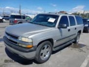 ✅ 2005 Chevrolet Suburban LT • VIN: 3GNEC16Z35G104209 • Lot: 41946436. Listed on IAAI with 204,543 mi. Free auction sales archive from the USA and detailed vehicle history report at DreamBid. Image 2.