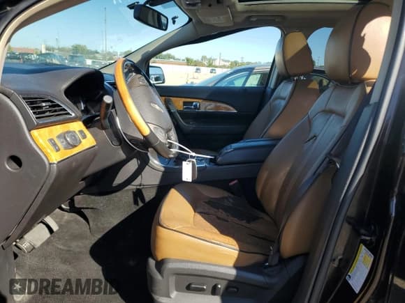 ✅ 2013 Lincoln MKX • VIN: 2LMDJ6JK9DBL17300 • Lot: 85756695. Listed on Copart with 178,745 mi. Free auction sales archive from the USA and detailed vehicle history report at DreamBid. Image 7.