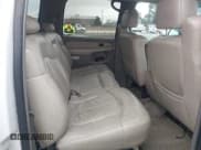 ✅ 2001 Chevrolet Suburban LT • VIN: 3GNGK26U61G117035 • Lot: 41632262. Listed on IAAI with 219,182 mi. Free auction sales archive from the USA and detailed vehicle history report at DreamBid. Image 8.