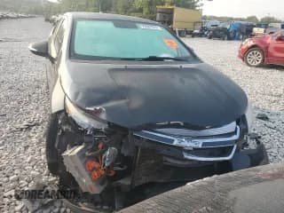 ✅ 2014 Chevrolet Volt • VIN: 1G1RE6E4XEU166185 • Lot: 70527974. Wystawiony na Copart z przebiegiem Nie podano. Bezpłatny archiwum sprzedaży aukcyjnych z USA i szczegółowy raport historii pojazdu na DreamBid. Zdjęcie 5.