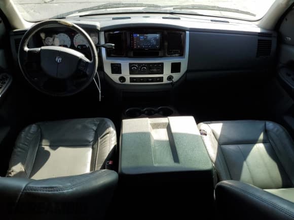 ✅ 2008 Dodge 1500 SLT • VIN: 1D7HU18248S540217 • Лот: 77960364. Опубликован ранее на Copart с пробегом 140 543 миль. Бесплатный доступ к архиву аукционных продаж из США и подробный отчёт об истории автомобиля на DreamBid. Изображение 8.