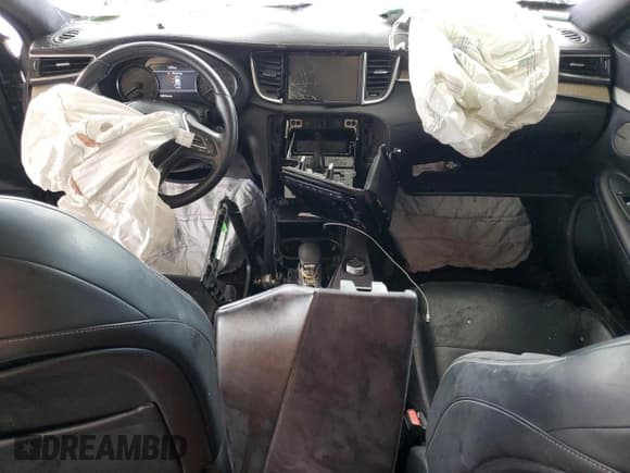 ✅ 2019 Infiniti QX50 Luxe • VIN: 3PCAJ5M17KF103762 • Лот: 83889825. Опубликован ранее на Copart с пробегом 55 510 миль. Бесплатный доступ к архиву аукционных продаж из США и подробный отчёт об истории автомобиля на DreamBid. Изображение 8.