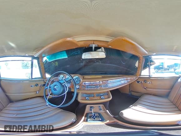 ✅ 1970 Mercedes-Benz 280 • VIN: 11102512004391 • Lot: 47425965. Listed on Copart with 31,131 mi. Free auction sales archive from the USA and detailed vehicle history report at DreamBid. Image 13.