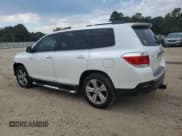 ✅ 2011 Toyota Highlander Limited • VIN: 5TDYK3EH8BS048701 • Lot: 82502425. Listed on Copart with 175,932 mi. Free auction sales archive from the USA and detailed vehicle history report at DreamBid. Image 2.