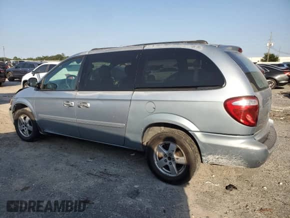 2005 Dodge Caravan SE z VIN 2D4GP24R45R378868, wystawiony jako Copart lot #75954874 z przebiegiem 257 046 mil mil oraz Nie do naprawy • Non repairable. Historia ofert i sprzedaży dostępna na DreamBid. Obrazek 2.